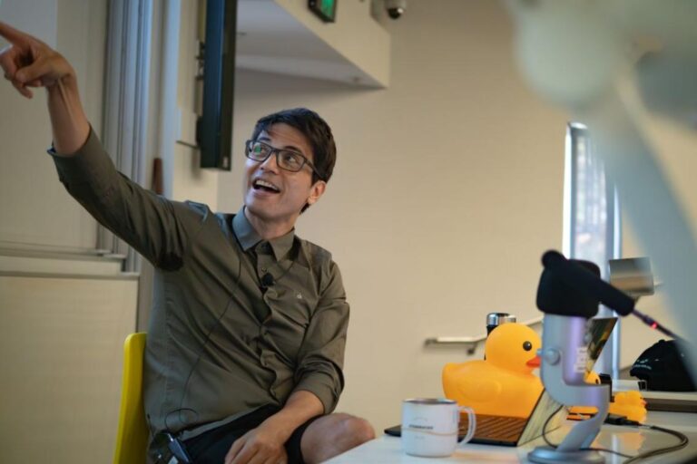 uq-s-dr-paul-vrbik-revolutionizes-software-engineering-education