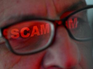 urgent-alert-scams-surge-as-aussies-hunt-for-black-friday-deals