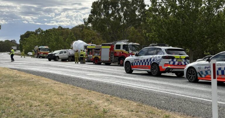 urgent-crash-on-riverina-highway-disrupts-traffic-crews-respond