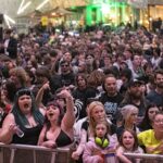 urgent-federation-square-cancels-concert-to-prevent-crowd-crush