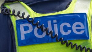 urgent-man-shot-in-bayswater-supermarket-carpark-gunman-at-large