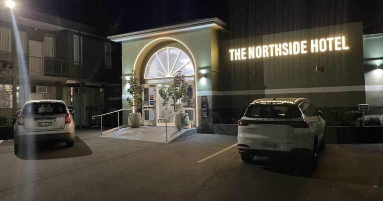 urgent-police-investigate-stabbing-at-northside-hotel-car-park