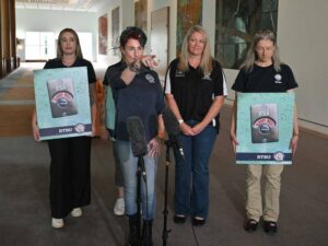 urgent-report-transport-women-face-health-crisis-over-toilets