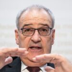 us-cuts-swiss-tariffs-to-15-sparks-200b-investment-surge