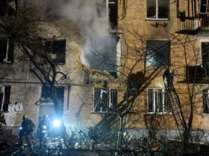 vast-russian-missile-attack-on-ukraine-claims-two-lives
