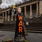 victorian-government-backs-down-on-protest-mask-ban-plan