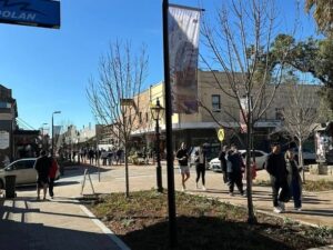 windsor-mall-receives-new-rotunda-gift-celebrating-heritage