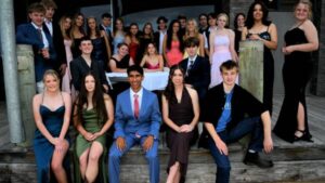 year-10-students-celebrate-in-style-at-sapphire-anglican-college