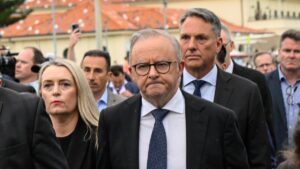 People Join Vigil In Remembrance Of Bondi Shooting Victims