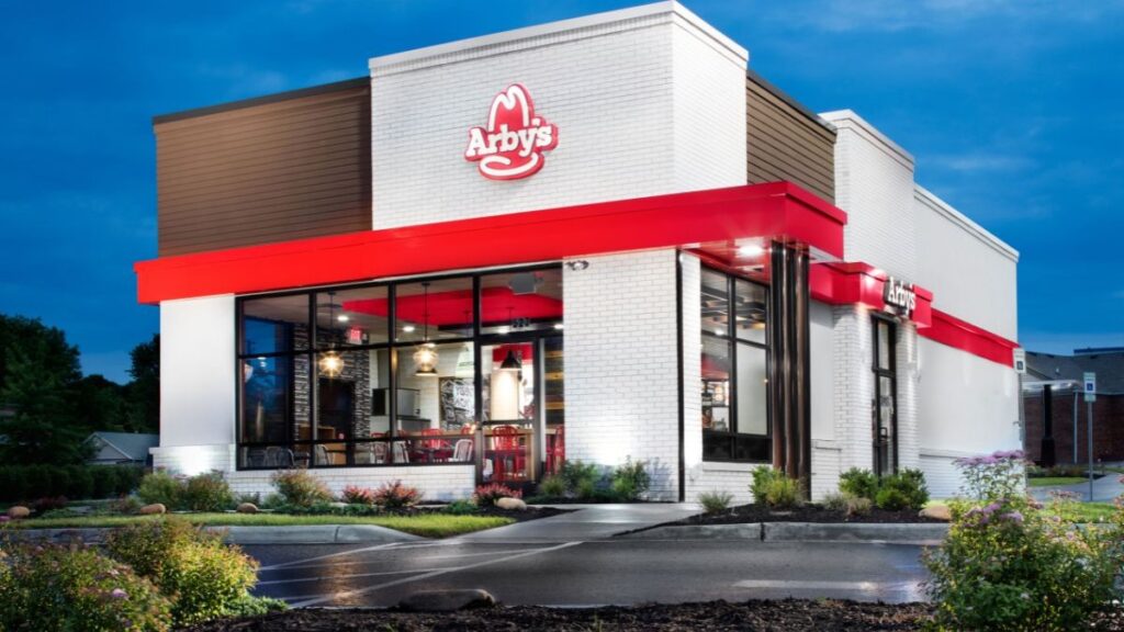 arby-s-launches-new-peach-cobbler-rolls-and-italian-beef-dip