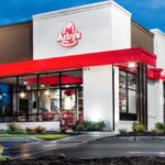 arby-s-launches-new-peach-cobbler-rolls-and-italian-beef-dip