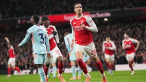 arsenal-secures-premier-league-lead-with-2-0-victory-over-brentford