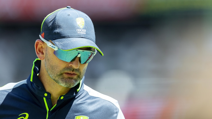 australia-omits-nathan-lyon-for-gabba-test-in-ashes-series