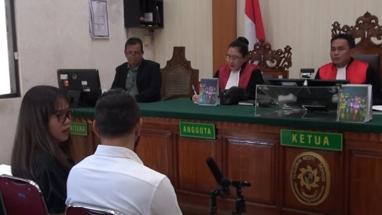 australian-drug-smuggler-likely-avoids-death-penalty-in-bali