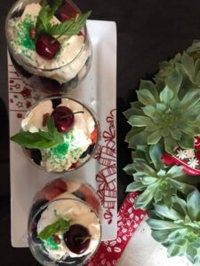 australians-embrace-pavlova-as-iconic-summer-christmas-dessert