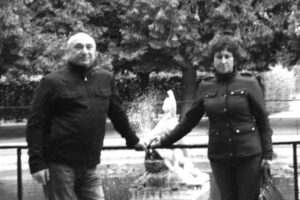 australians-unite-to-remember-bondi-beach-attack-victims