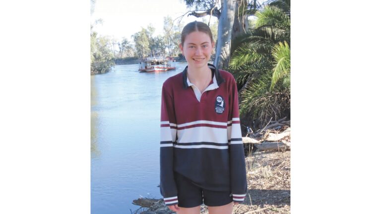 belle-morton-named-2025-dux-at-kerang-tech-with-atar-of-80-85