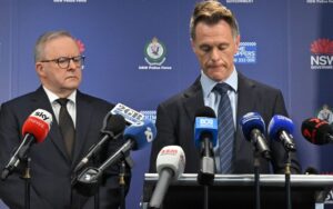 bondi-beach-terror-attack-targets-jewish-community-on-chanukah