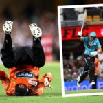 Perth Scorchers fell to a record defeat