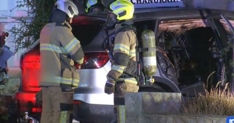 car-fire-in-st-kilda-east-investigated-as-anti-semitic-attack