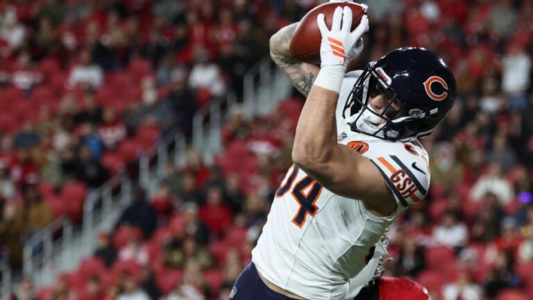 chicago-bears-rookie-wr-luther-burden-suffers-quad-injury