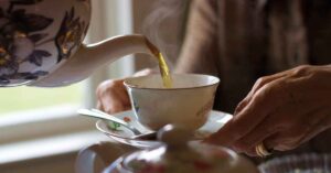 consumers-urged-to-shift-focus-from-shopping-to-experiences-this-holiday-season