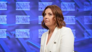 cost-of-living-concerns-haunt-voters-as-politicians-break-for-holidays