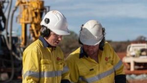 gateway-mining-discovers-expansive-gold-system-in-wa