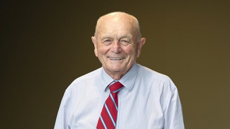 gift-cards-propel-boxing-day-sales-amidst-retail-shifts