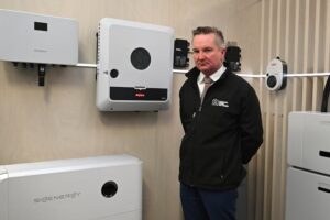 government-increases-home-battery-funding-by-5-billion