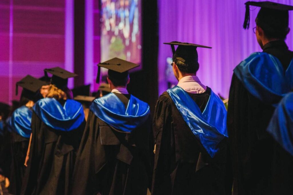 graduate-journeys-from-diverse-paths-to-agriculture-at-uq