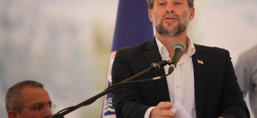 israel-advances-plans-for-19-new-west-bank-settlements