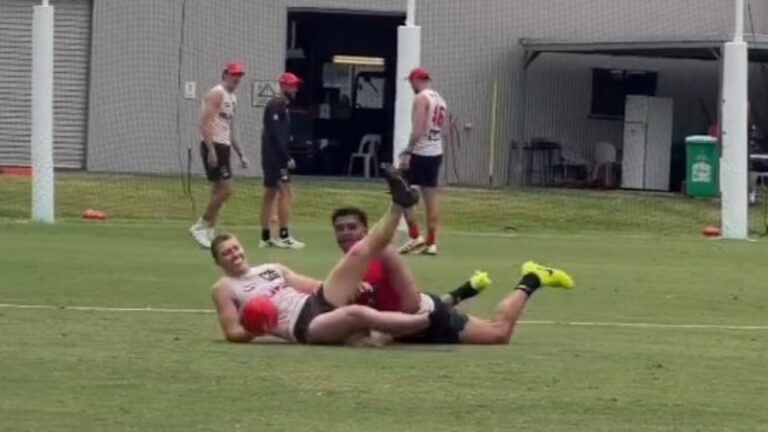 jamarra-ugle-hagan-delivers-stunning-tackle-on-brownlow-winner