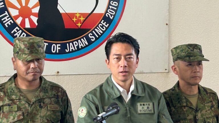 japan-scrambles-jets-as-china-and-russia-conduct-joint-patrol
