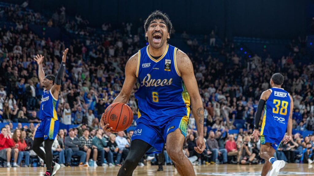 Johny Narkle on the final buzzer.