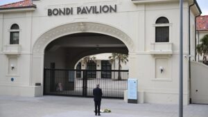 labor-faces-growing-antisemitism-crisis-following-bondi-tragedy