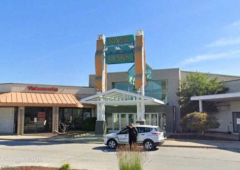 local-chef-tyris-bell-launches-bell-heir-s-bbq-at-river-oaks-center