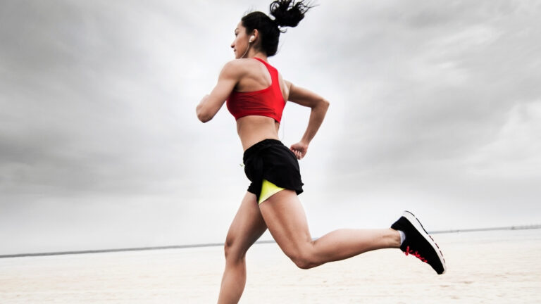 maintain-your-fitness-during-the-holiday-season-with-these-tips