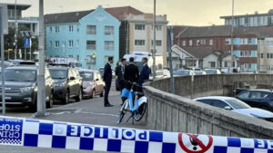 mass-shooting-at-bondi-beach-claims-16-lives-community-reacts