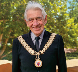 mayor-criticizes-funding-disparities-at-sydney-airport-conference