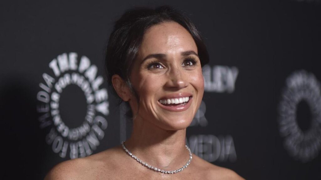 meghan-markle-reaches-out-to-estranged-father-in-hospital