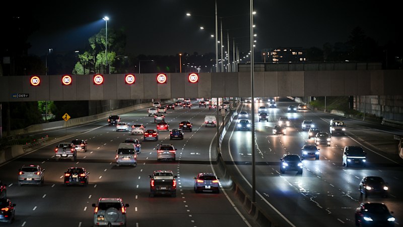 melbourne-drivers-face-high-admin-fees-as-sydney-cuts-charges