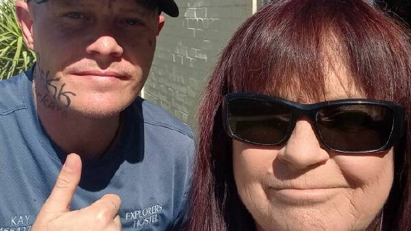 mother-and-son-feed-50-homeless-this-christmas-eve