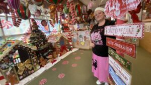 noah-s-ark-transforms-into-christmas-wonderland-for-children