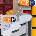 10.30 am and the FULL sign is up on the multi story carpark in Pier St.