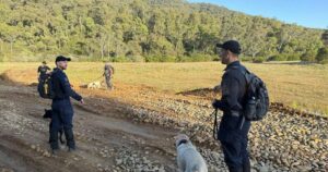 police-shift-focus-to-finding-body-of-alleged-officer-killer