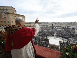 pope-leo-calls-for-compassion-in-christmas-address-to-the-world