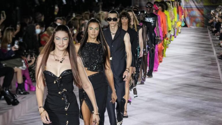 prada-acquires-versace-for-2-2-billion-in-major-fashion-deal