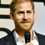 prince-harry-takes-a-playful-jab-at-trump-on-late-show