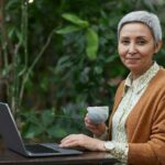 researchers-advocate-for-safer-online-spaces-for-older-adults